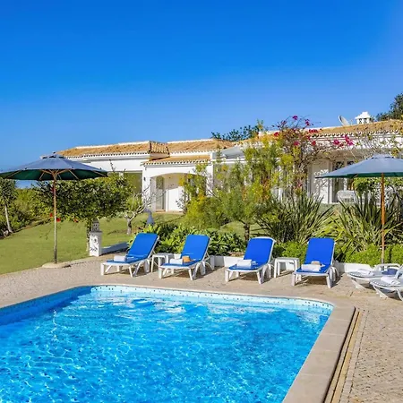 Casa Do Amendoal By וילה