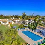 Villa Casa Do Amendoal By *
